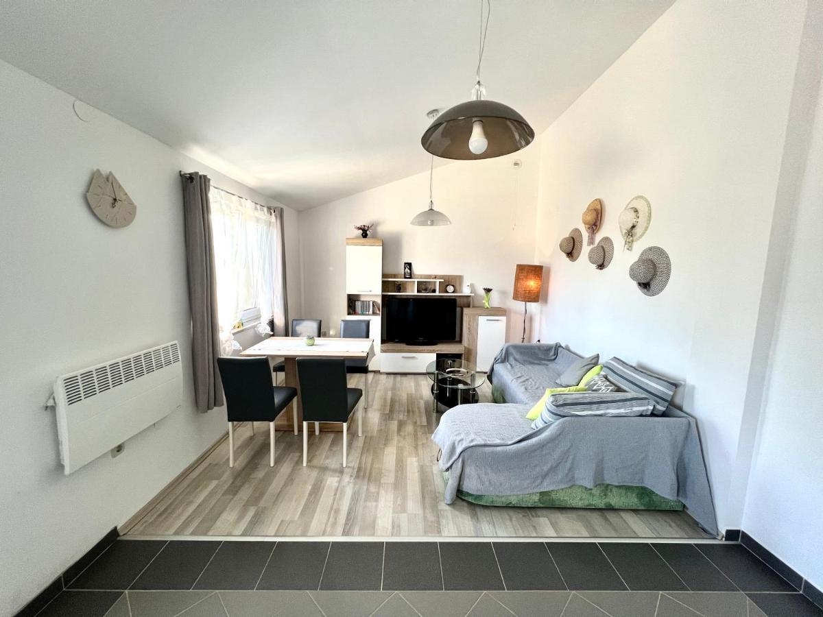 Barbariga Apartments วอดิยัน ภายนอก รูปภาพ